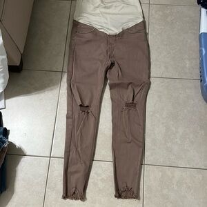 Tan maternity skinny ripped pants from Pinkblush